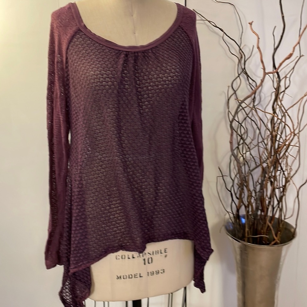 Jessica Simpson long sleeve see through wide neck lightweight sweater - Picture 1 of 7